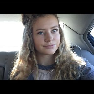 Meet your Posher, Ally